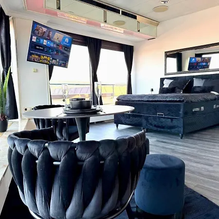 公寓 Deluxe Penthouse Zentral Mit Goldstadtblick