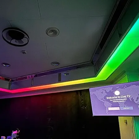 Deluxe Penthouse Zentral Mit Goldstadtblick 公寓 普福尔茨海姆